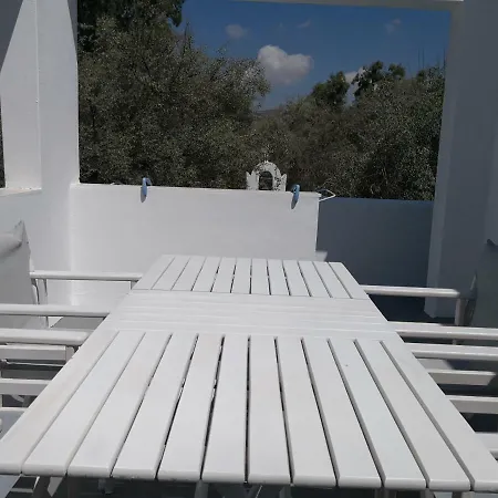 Livadia Paros Páros
